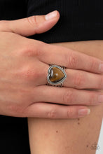 Load image into Gallery viewer, Stone Age Admirer - Brown ring B102
