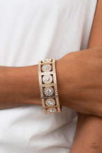 Load image into Gallery viewer, Ultra Upscale - Gold bracelet D016
