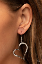 Load image into Gallery viewer, Tenderhearted Twinkle - White earring D020

