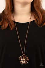 Load image into Gallery viewer, Homegrown Glamour - Copper necklace B128
