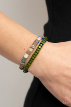 Load image into Gallery viewer, Pack your Poncho - Green urban bracelet B010
