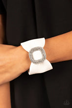 Load image into Gallery viewer, Lights, SELFIE, Action! - White snap bracelet  C003
