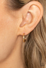 Load image into Gallery viewer, Small-Scale Shimmer - Gold post earring A029

