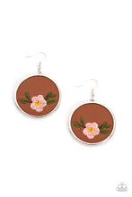 Load image into Gallery viewer, Prairie Patchwork - Pink earring B113
