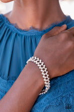 Load image into Gallery viewer, Seize The Sizzle - White bracelet AUG LOP E005
