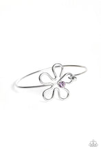 Load image into Gallery viewer, Floral Innovation - Purple bracelet 1765
