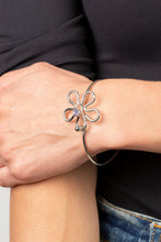 Load image into Gallery viewer, Floral Innovation - Purple bracelet 1765
