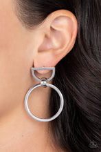 Load image into Gallery viewer, CONTOUR Guide - Silver post earring B103
