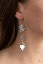 Load image into Gallery viewer, Solar Soul - Silver earring B117

