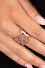 Load image into Gallery viewer, Lunar Levels - Copper ring B124
