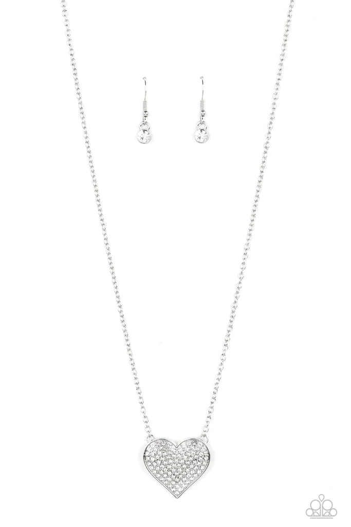 Spellbinding Sweetheart - white necklace B115