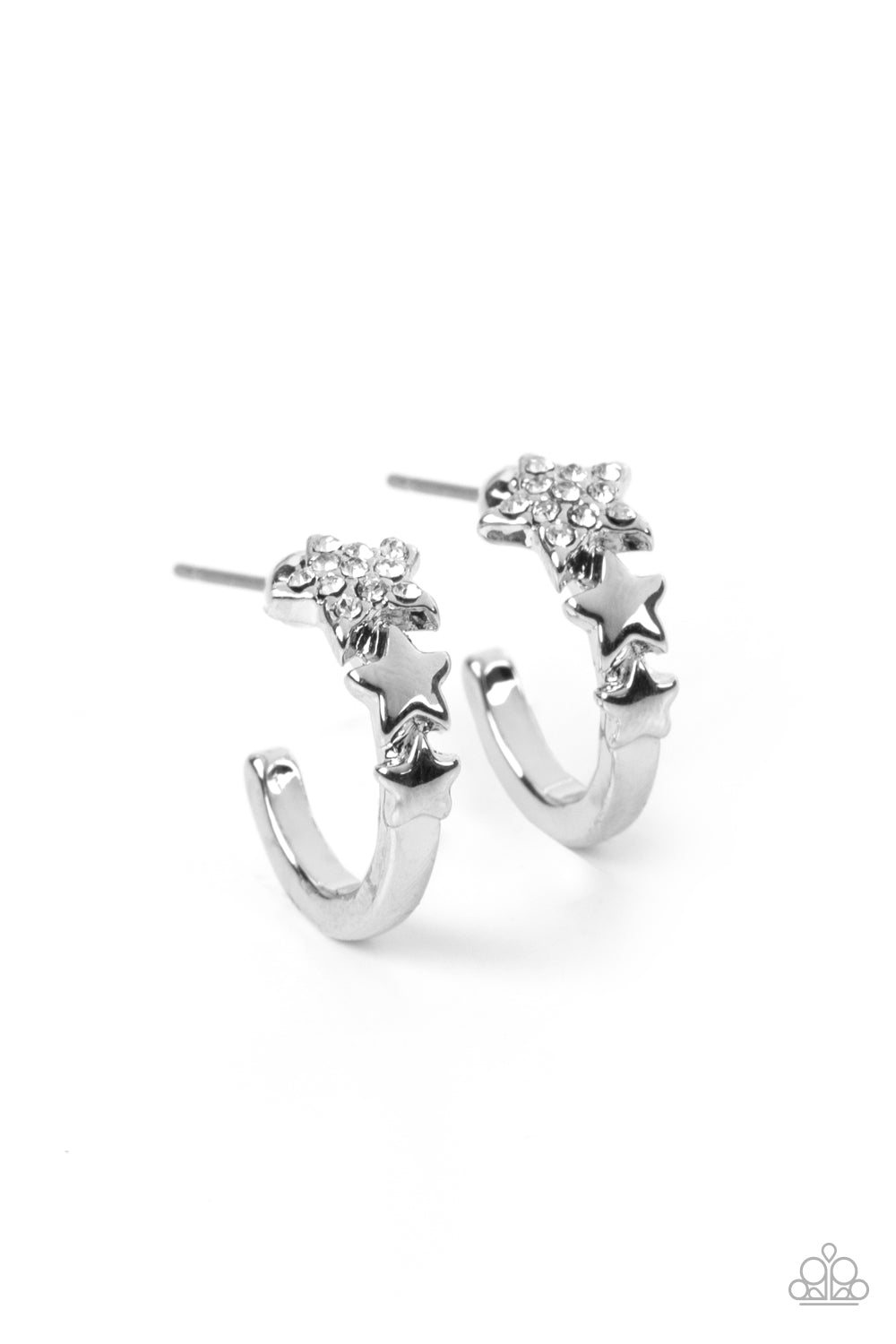 Starfish Showpiece - White hoop earring D060