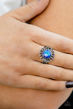 Load image into Gallery viewer, Round Table Runway - Blue ring D051
