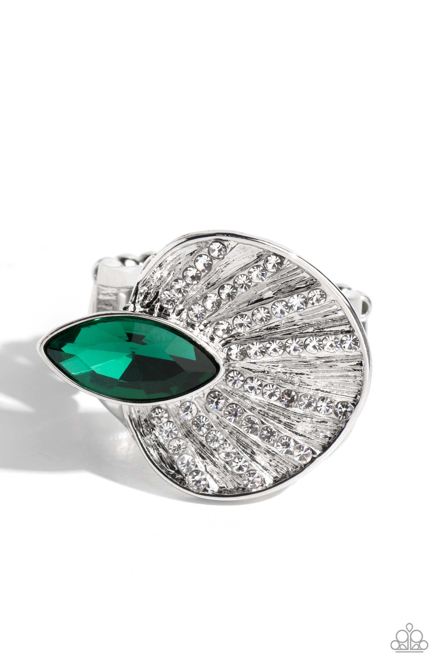 Fan Dance Dazzle - Green ring A076
