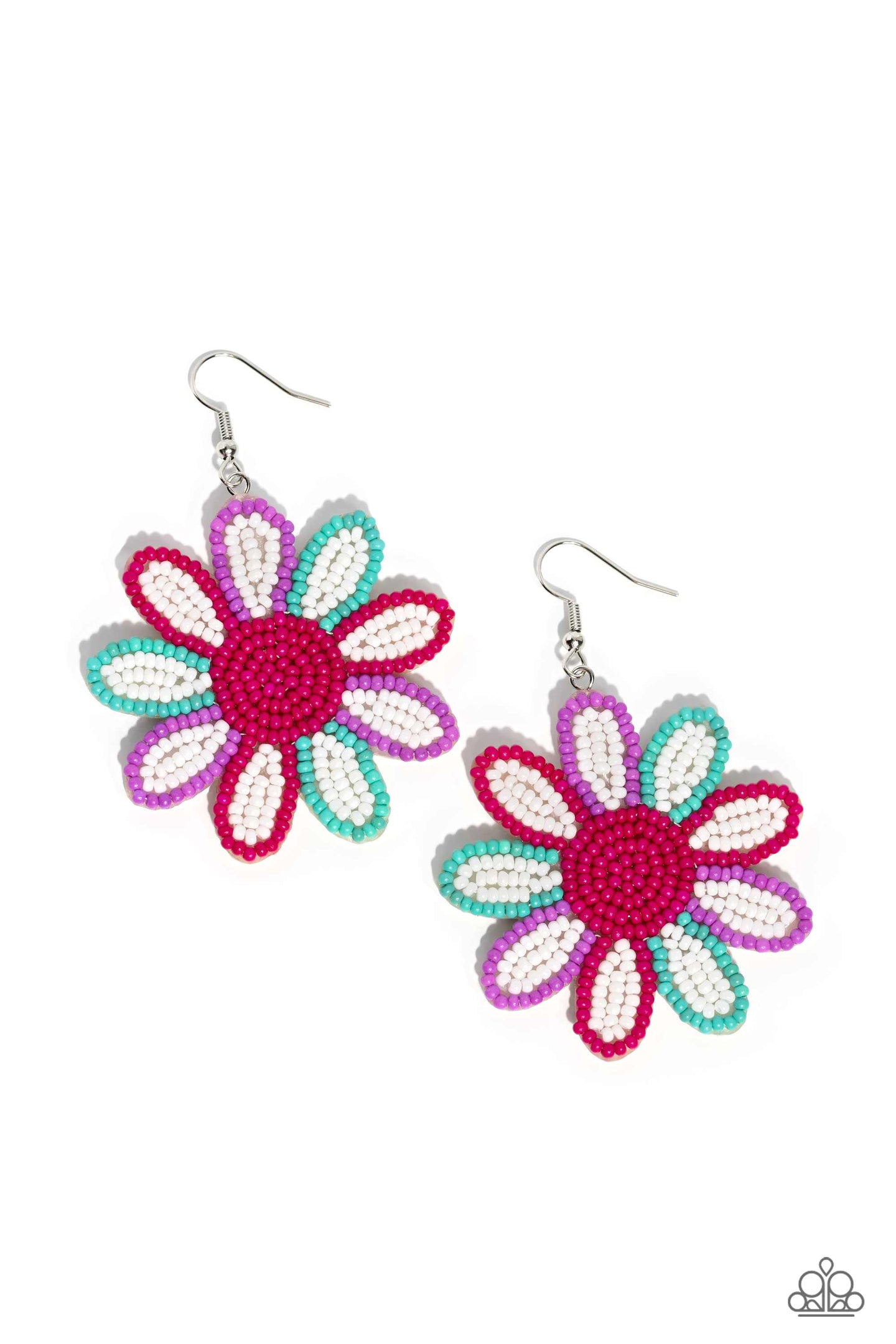 Decorated Daisies - White earring A095