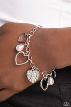 Load image into Gallery viewer, GLOW Your Heart - White bracelet A084
