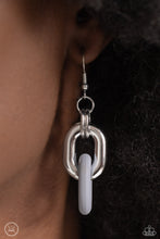 Load image into Gallery viewer, Contrasting Couture - Silver necklace plus matching bracelet MR1
