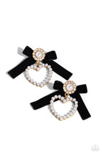 Load image into Gallery viewer, BOW and Then - Gold earring D031
