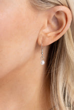 Load image into Gallery viewer, Airy Affection - Green necklace A075
