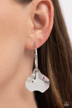 Load image into Gallery viewer, Majestic Mermaid - Pink earring C016
