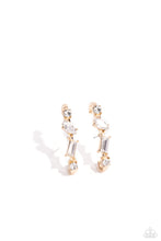 Load image into Gallery viewer, Sliding Shimmer - Gold post earring D014

