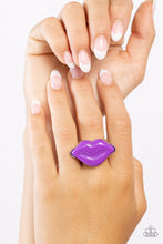 Load image into Gallery viewer, Lively Lips - Purple ring CYBER MONDAY 2023 B007

