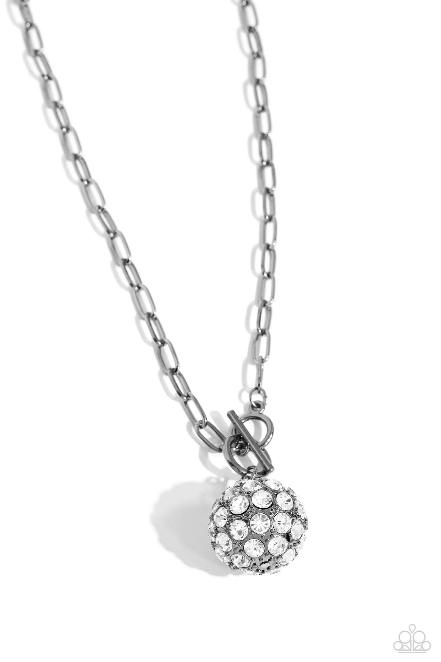 Packed and Polished - Black necklace E008