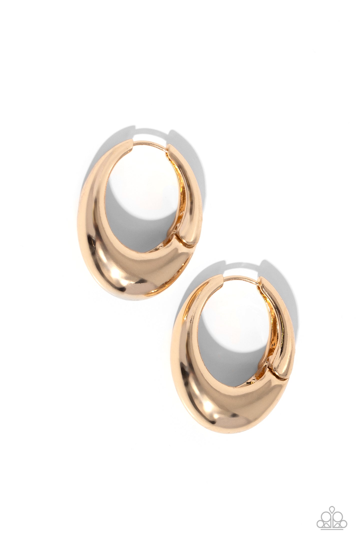 Oval Official - Gold hoop earring B026