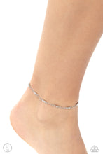 Load image into Gallery viewer, Simple Sass - White anklet A023
