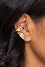 Load image into Gallery viewer, Twisting Teardrop ear cuff earring D003
