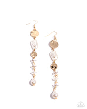 Load image into Gallery viewer, Cosmopolitan Chic - Gold earring C016
