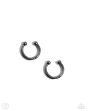 Load image into Gallery viewer, Barbell Beauty - Black ear cuff earring A053

