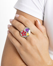 Load image into Gallery viewer, Spirited Shapes - Red ring B061
