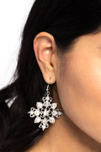 Load image into Gallery viewer, Fancy-Free Florals - White earring E003
