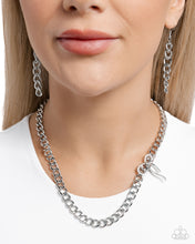 Load image into Gallery viewer, Leading Loops - Silver necklace E010
