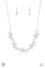 Load image into Gallery viewer, Hollywood Hills - White necklace B093
