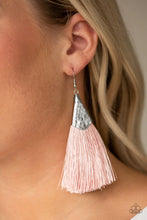 Load image into Gallery viewer, In Full Plume - Pink earring D070
