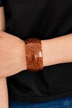 Load image into Gallery viewer, Jungle Cruise - brown bracelet D029
