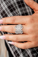 Load image into Gallery viewer, Urban Empire - white ring A002
