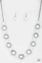 Load image into Gallery viewer, Top Pop - White necklace 903

