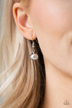 Load image into Gallery viewer, Modern Girl Glam - Silver necklace 2000
